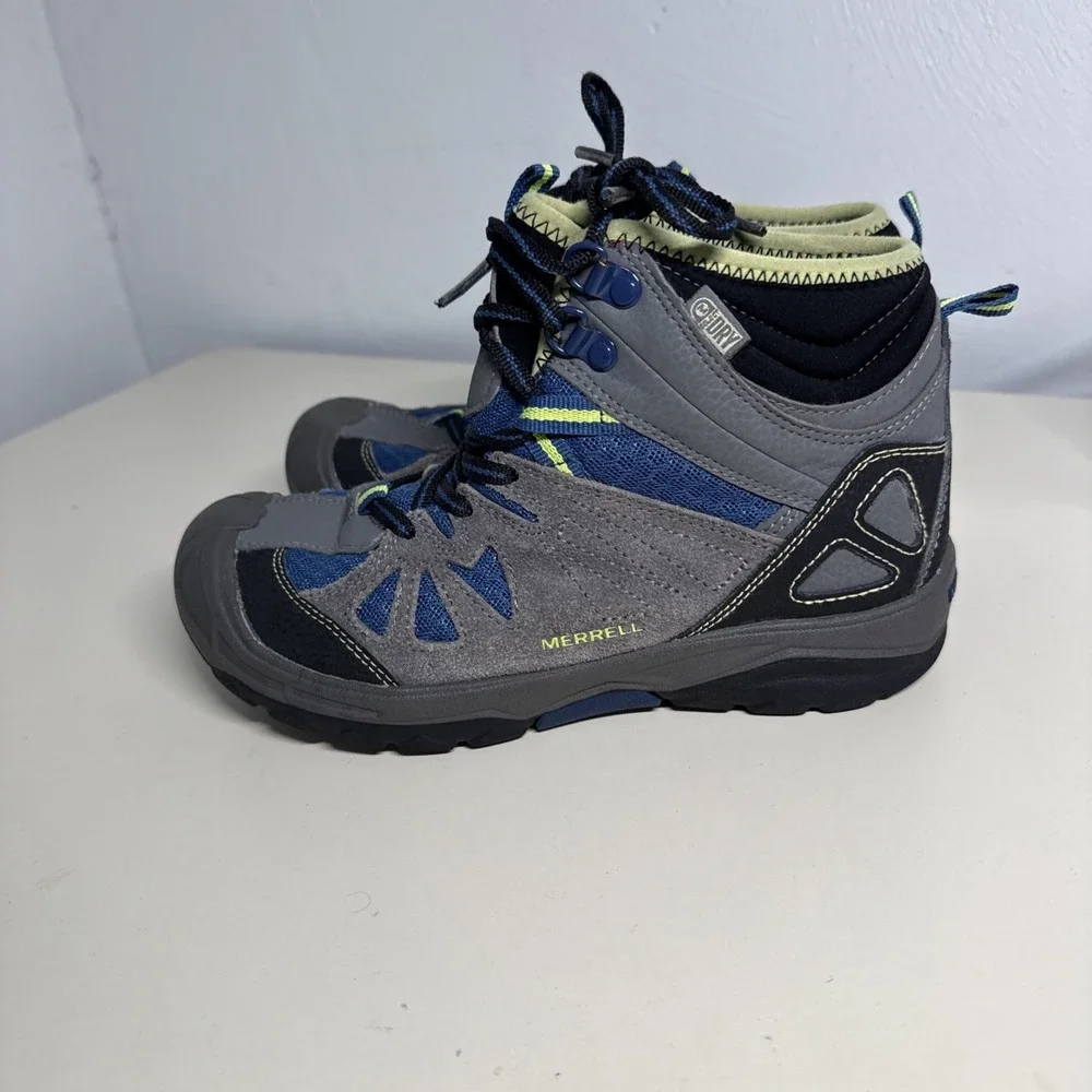 MERRELL Capra Mid Waterproof Boys Trail Hiking Boot Size 2,5M Gray Blue Grey